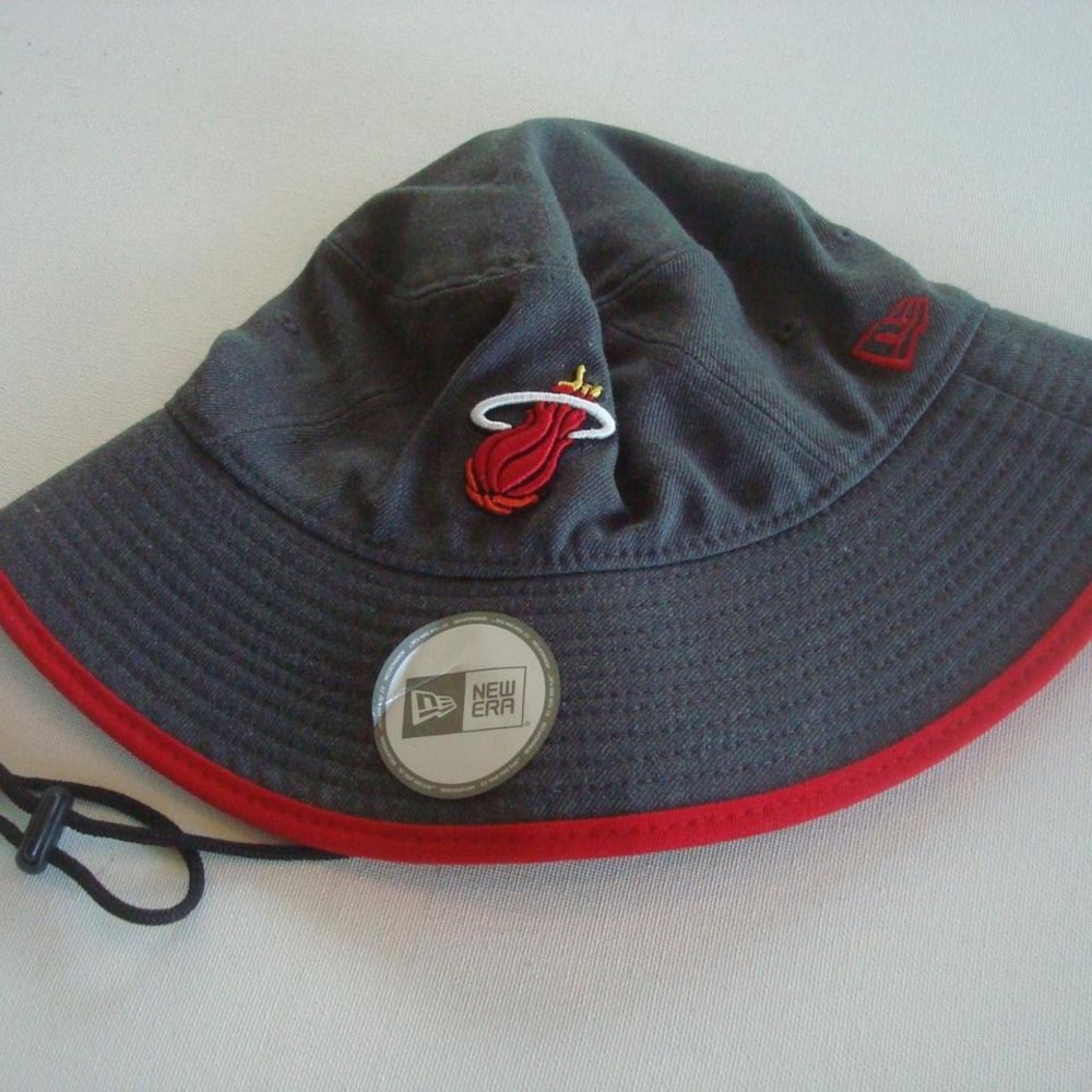 MIAMI HEAT NEW ERA LARGE FLOPPY BUCKET